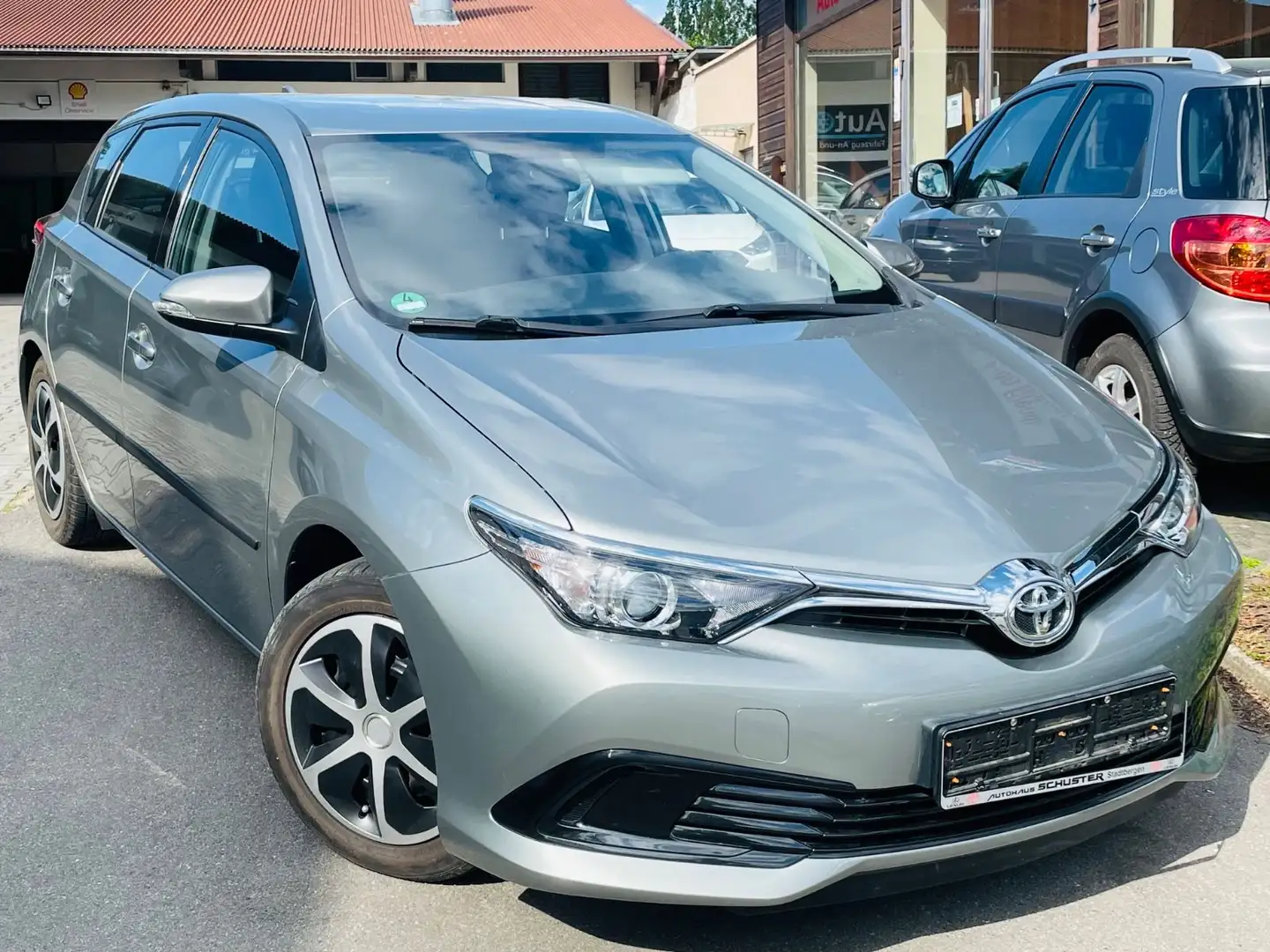 Toyota Auris Cool Gri - 1