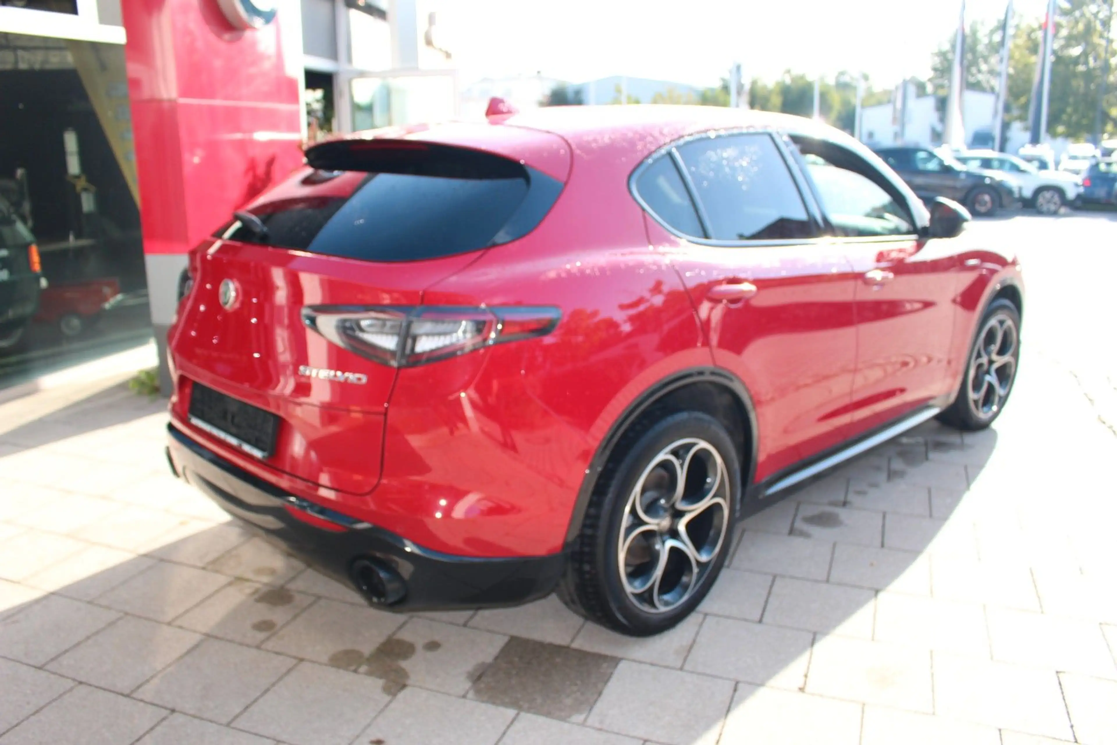 Alfa Romeo Stelvio Veloce Q4 Matrix-LED/Premium Paket — photo 6