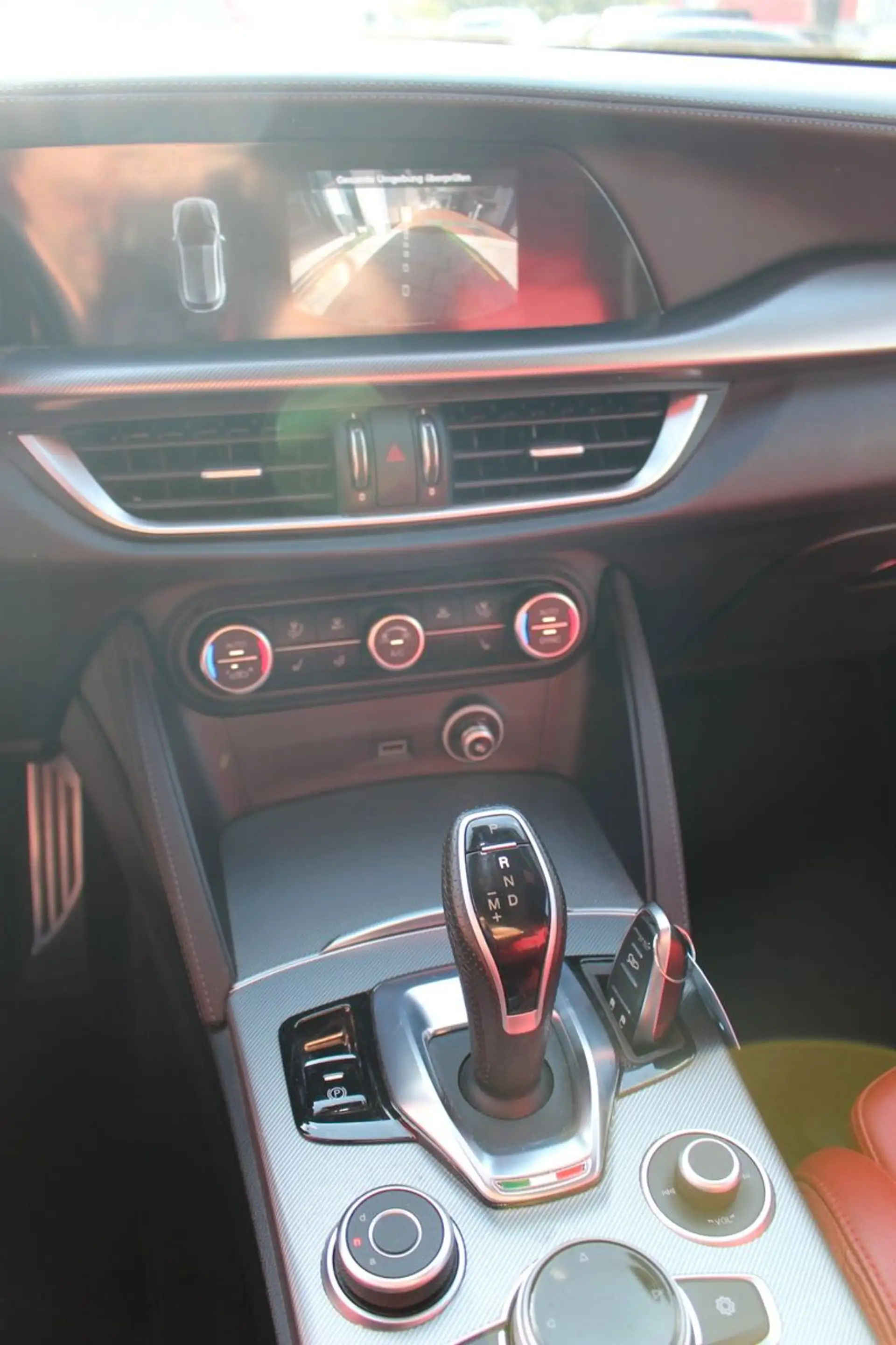 Alfa Romeo Stelvio Veloce Q4 Matrix-LED/Premium Paket — photo 15