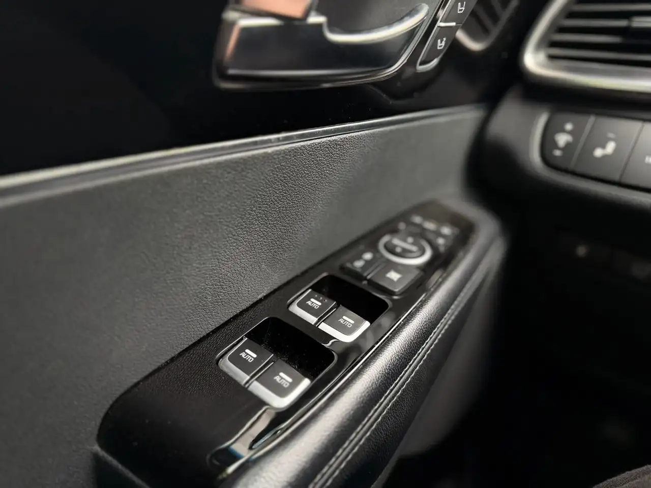 Kia Sorento снимка Kia Sorento