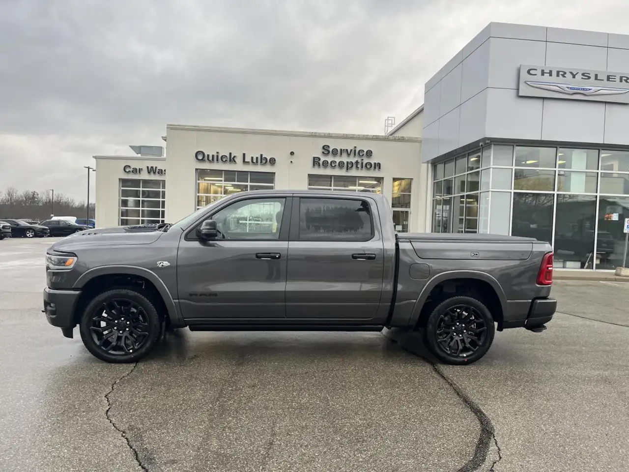 RAM 1500 снимка RAM 1500