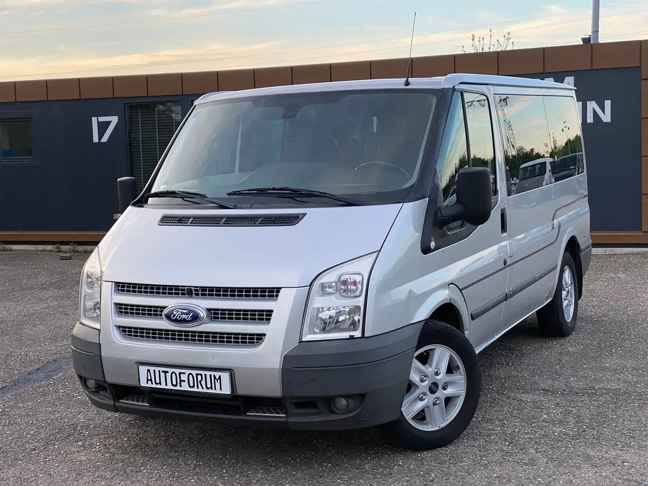 Ford Transit Bus