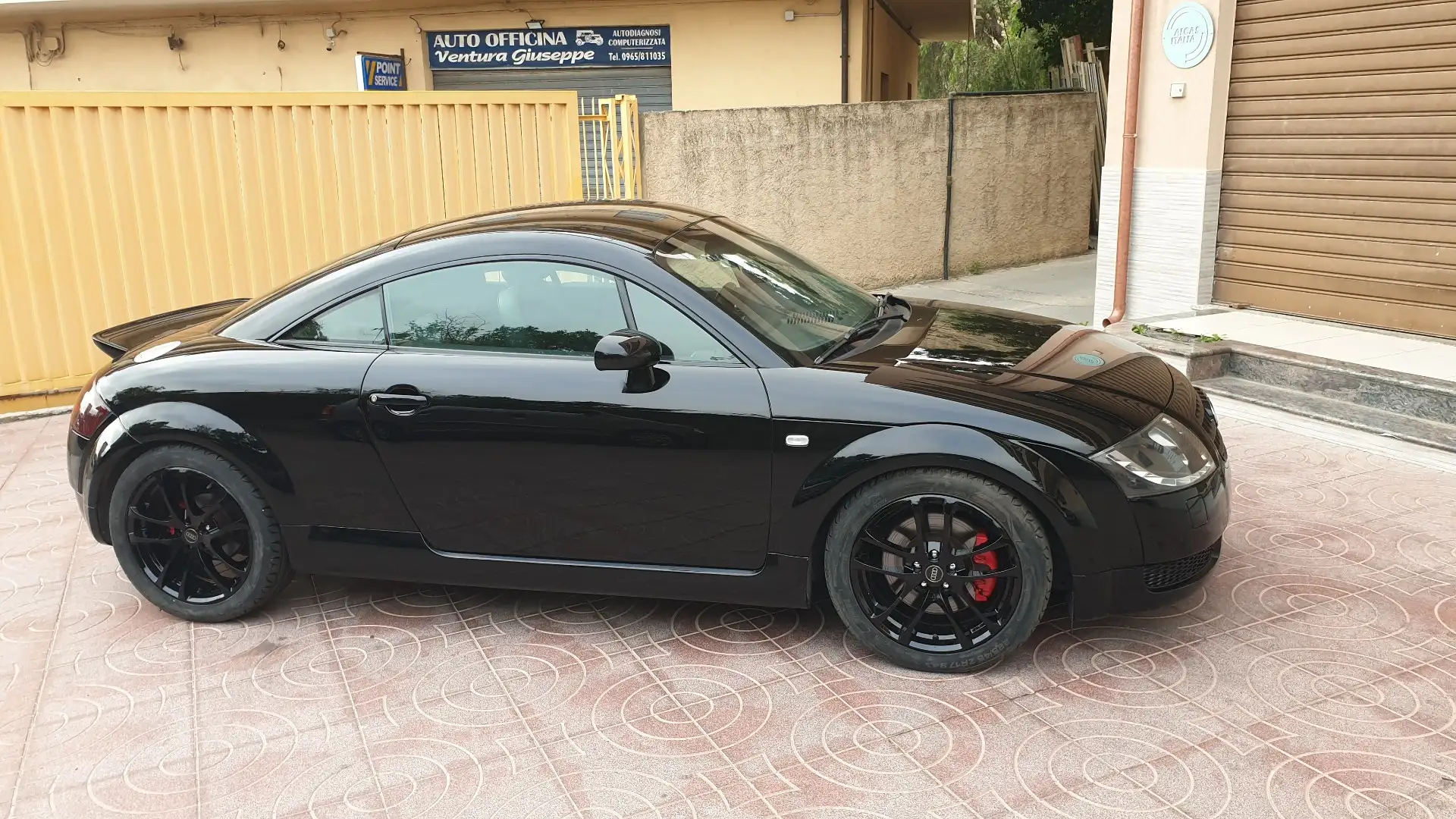 Audi TT 1.8t - 2