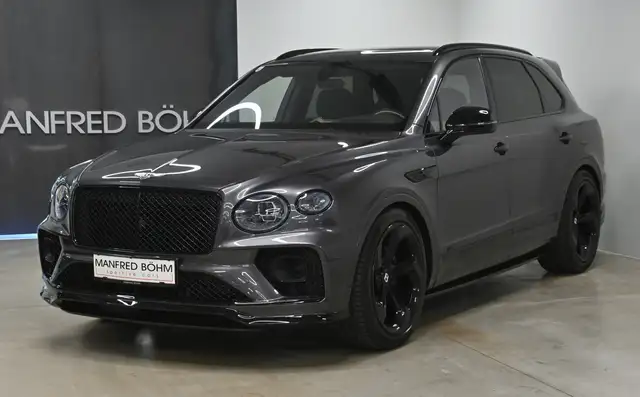 Bentley Bentayga main image