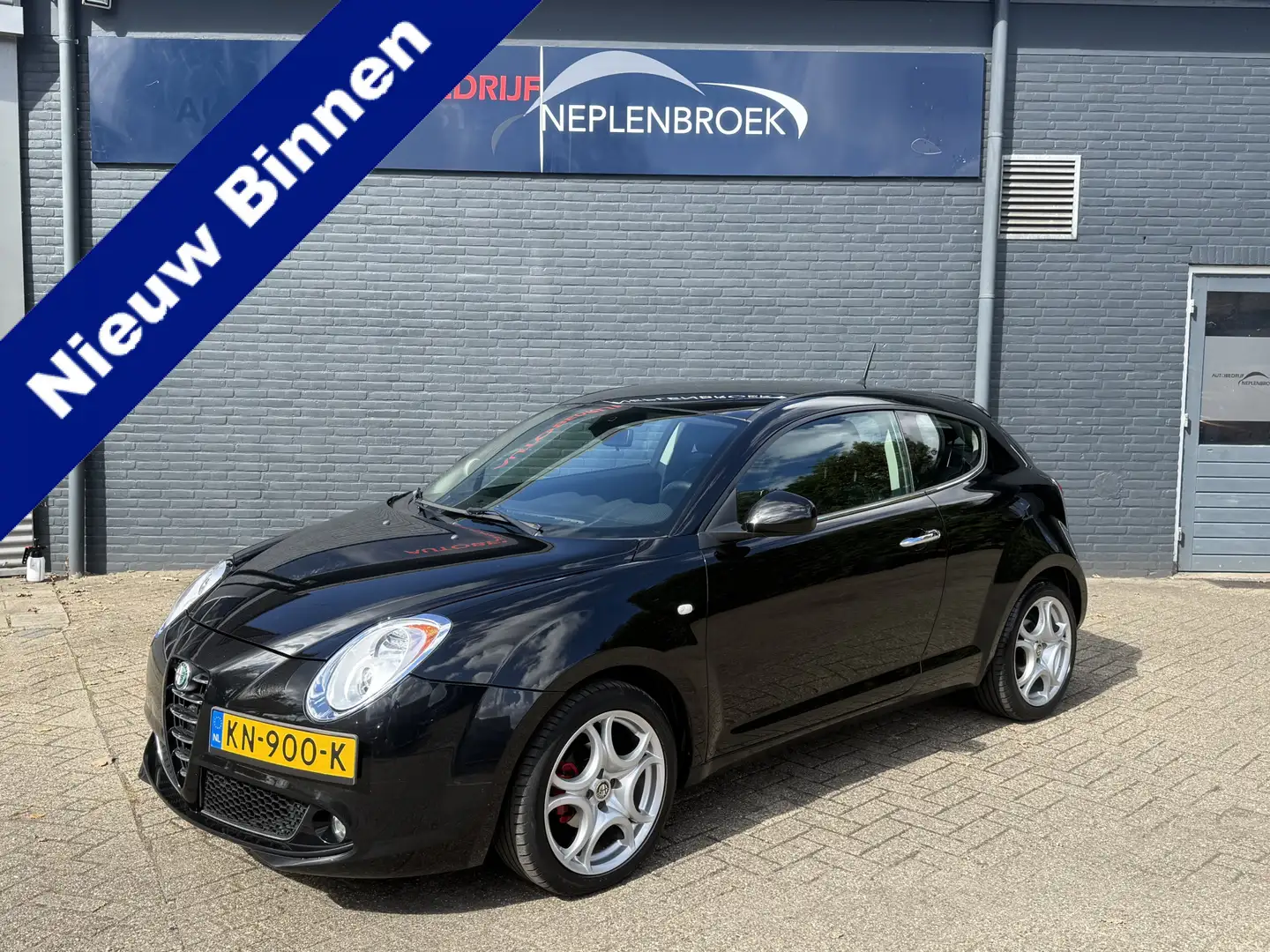 Alfa Romeo MiTo 1.4 Progression 16inch,Clima,Cruise,Radio/cd Bj 20 Noir - 1