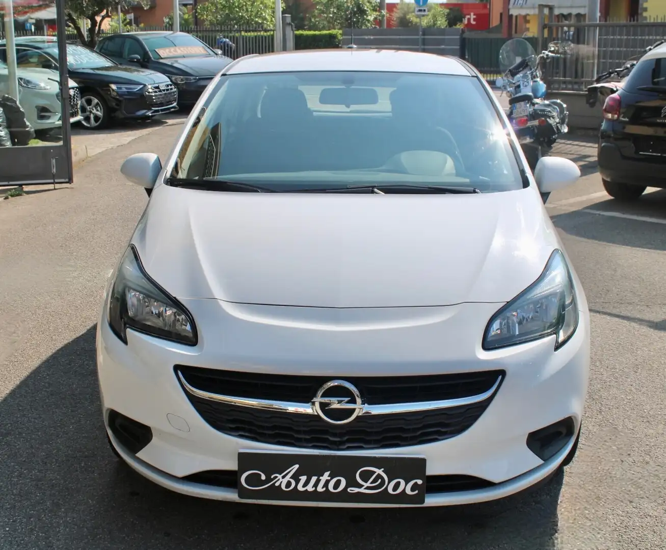 Opel Corsa 1.4 90CV GPL Tech 5 porte PER NEOPATENTATI Bianco - 2