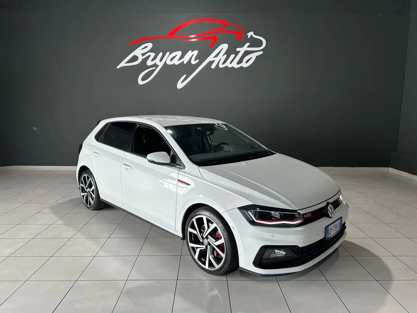 Volkswagen Polo GTI 5p 2.0 tsi 200cv dsg Bianco - 2