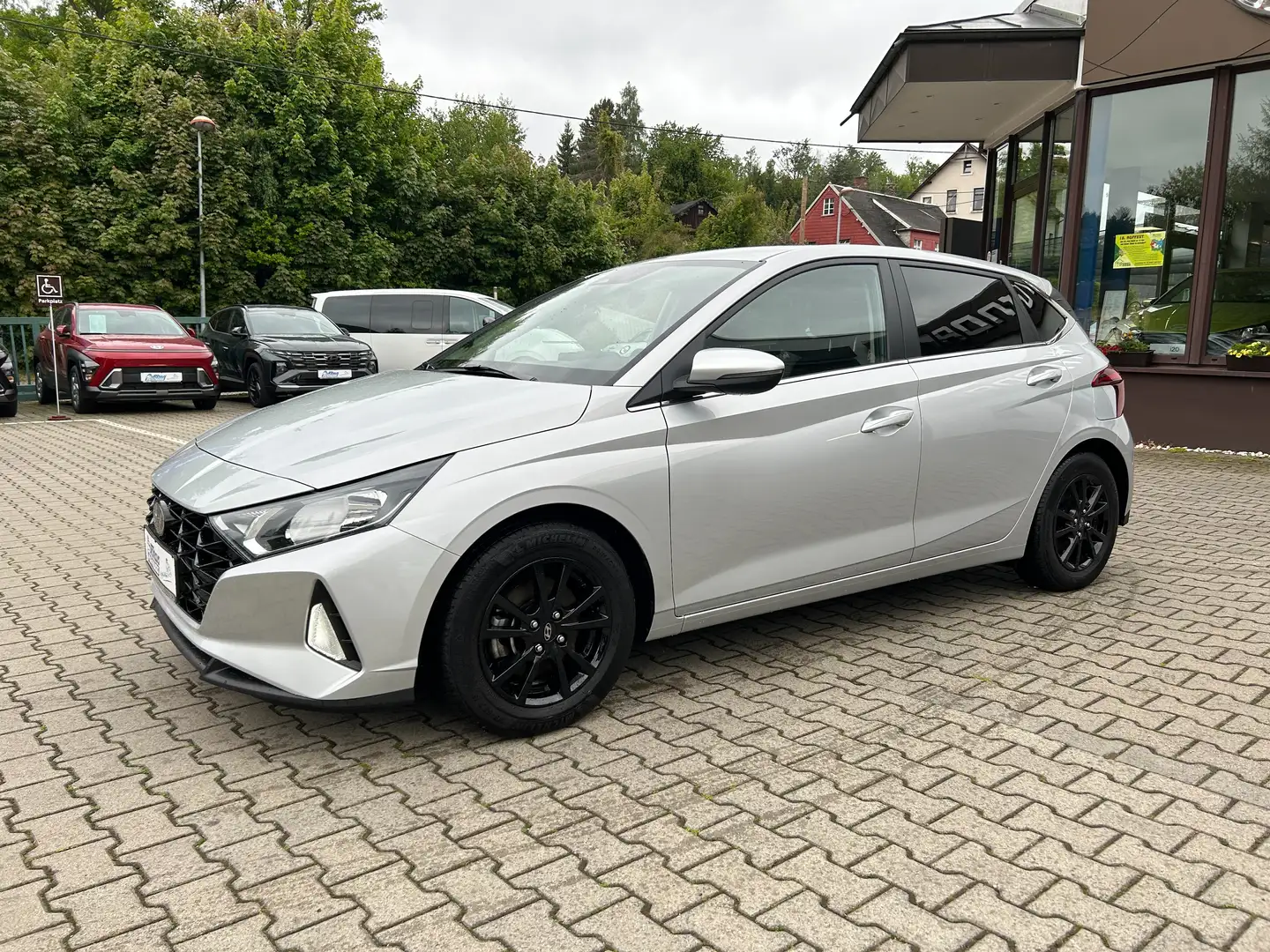 Hyundai i20 Trend Automatik Zilver - 2