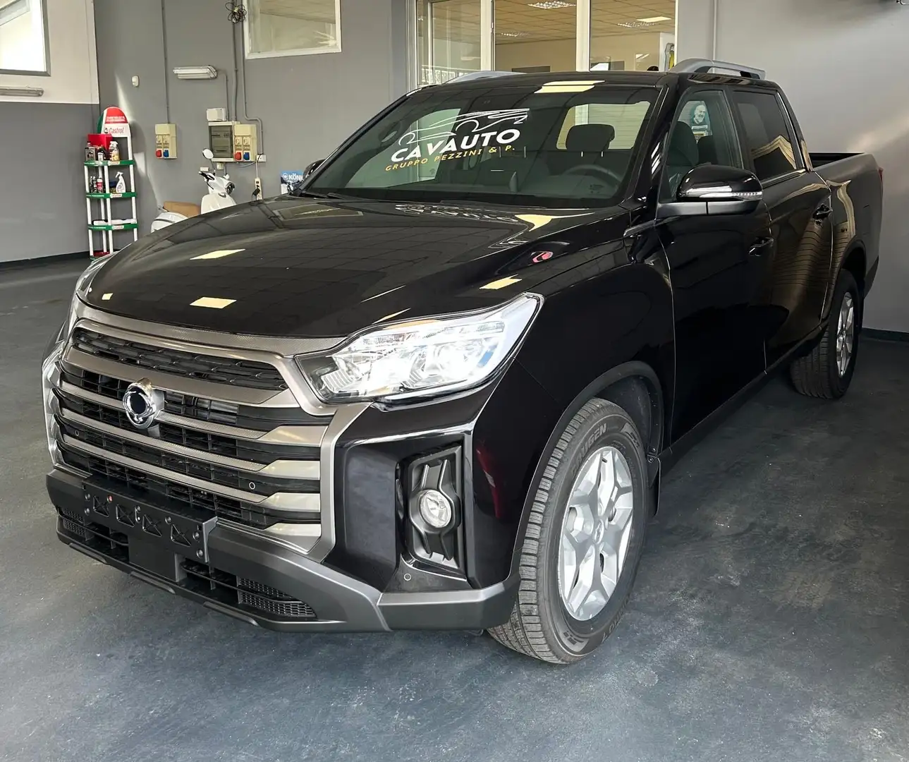 SsangYong Rexton pick up Nero - 2