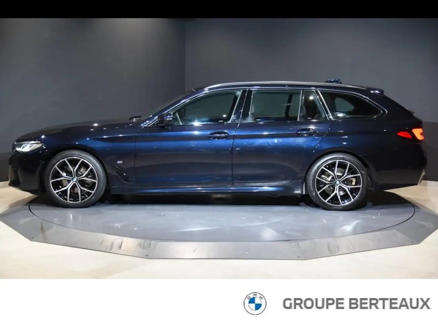 BMW 520 520dA 190ch M Sport Steptronic Zwart - 2