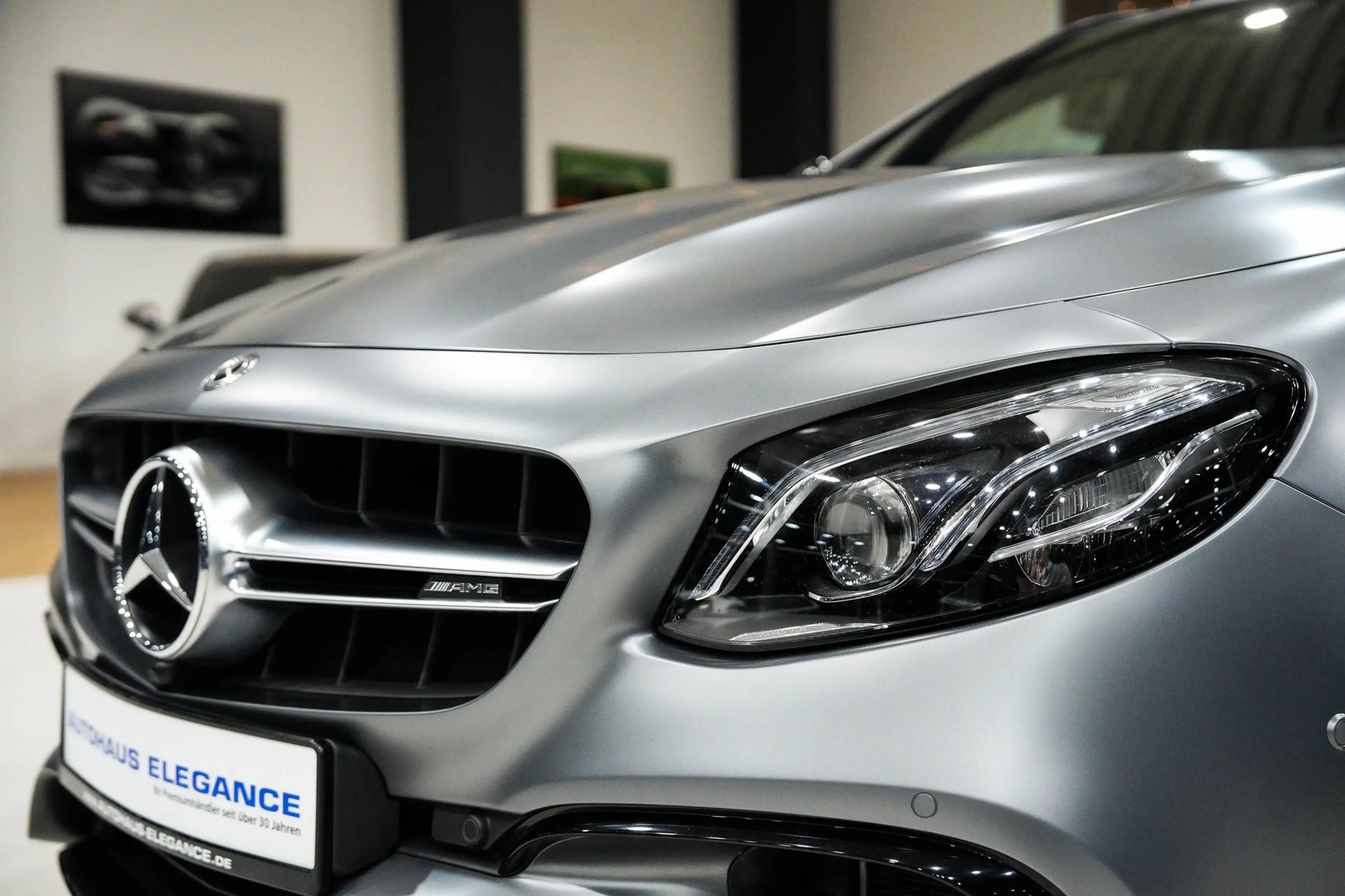 Mercedes-Benz E 63 AMG S 4Matic*KERAMIK*MAGNO*PERF.ABGAS*HEAD-UP*360 — photo 12