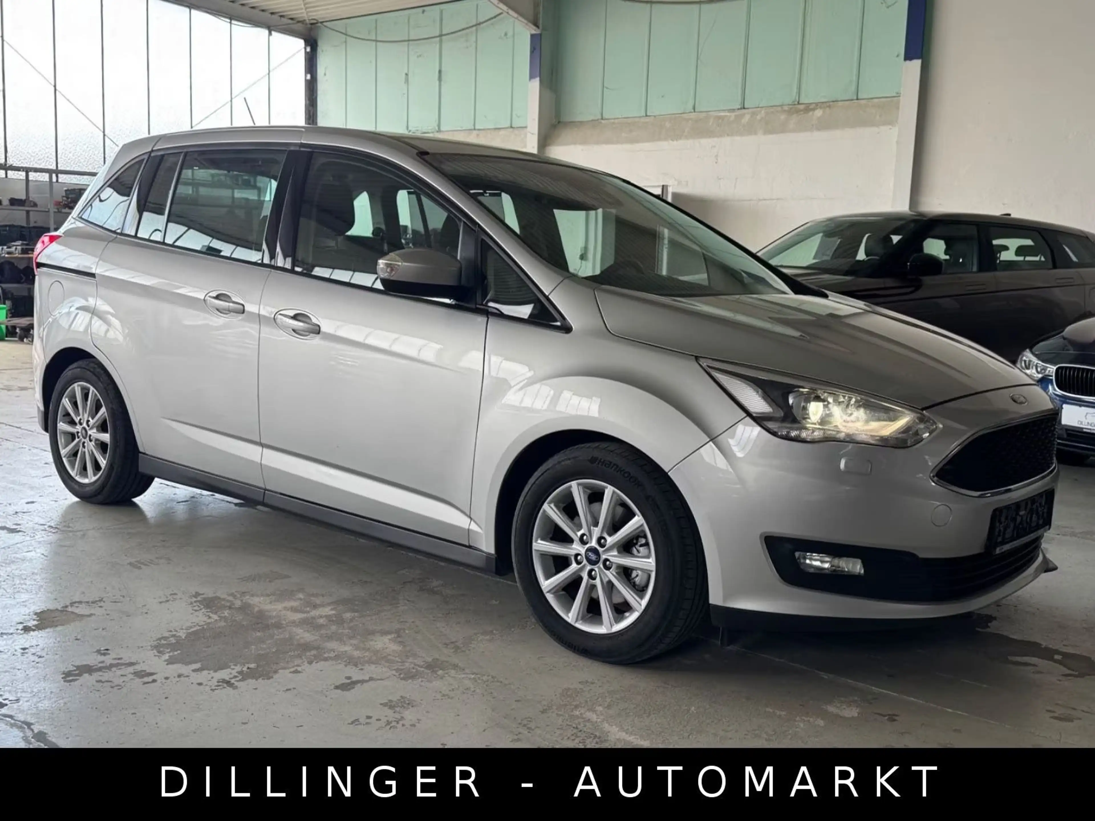 Ford Grand C-Max 1.5 TDCI Cool & Connect *7-Sitzer* — photo 4