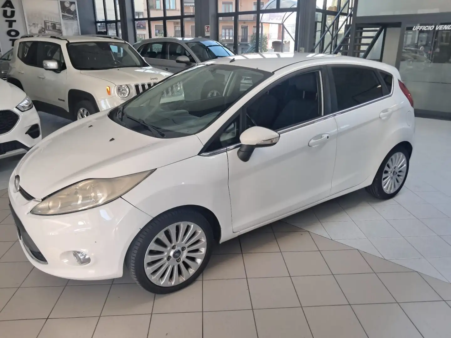Ford Fiesta Fiesta+ 1.4 5p. B/GPL Wit - 1
