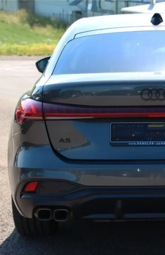 Audi A5 Coupé 40 TDI Advanced S tronic Gris - 2