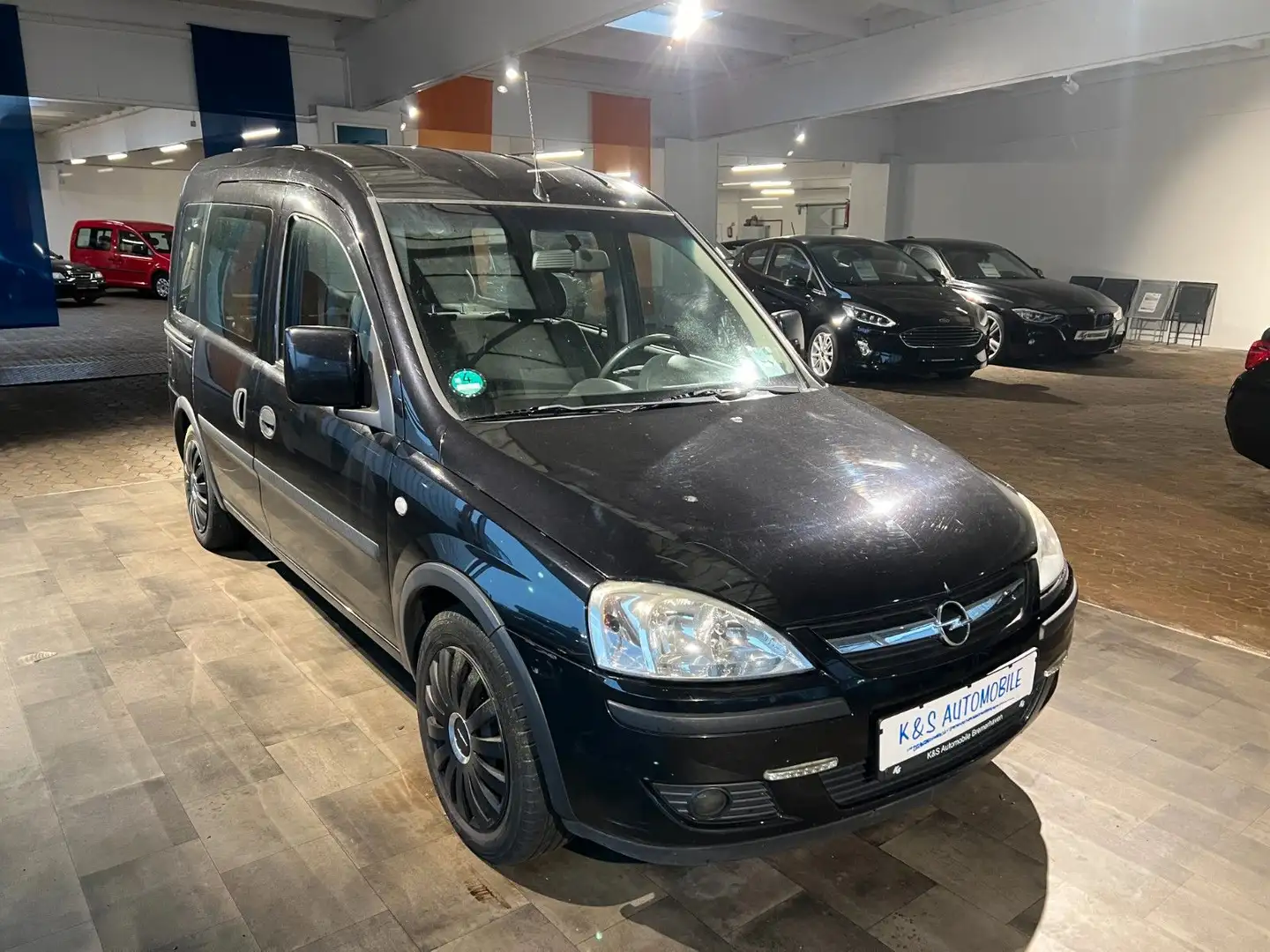 Opel Combo Edition Fekete - 1