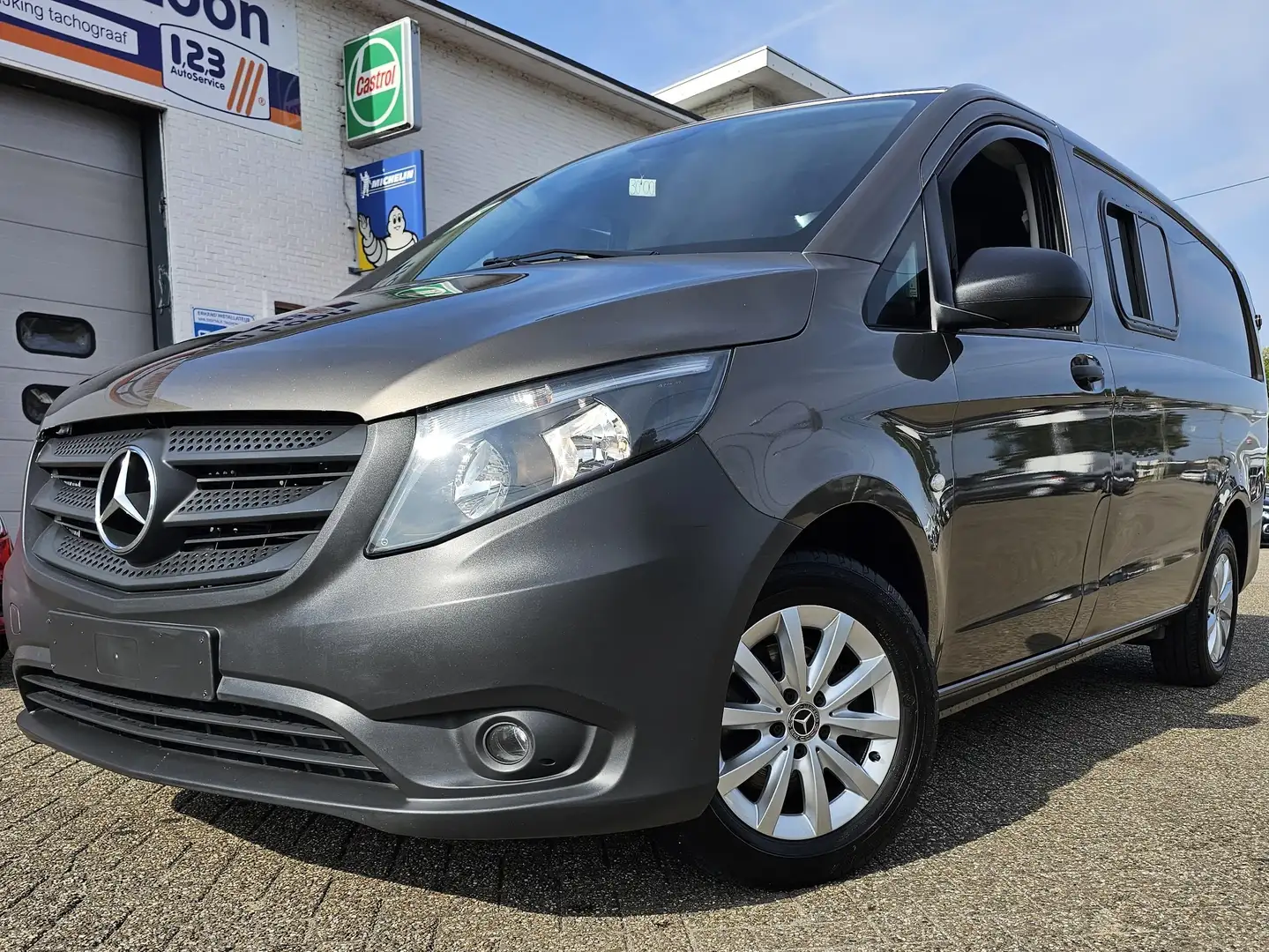Mercedes-Benz Vito 116 CDI Automaat, Carplay, Camera, Trekhaak,Camper Bronze - 1