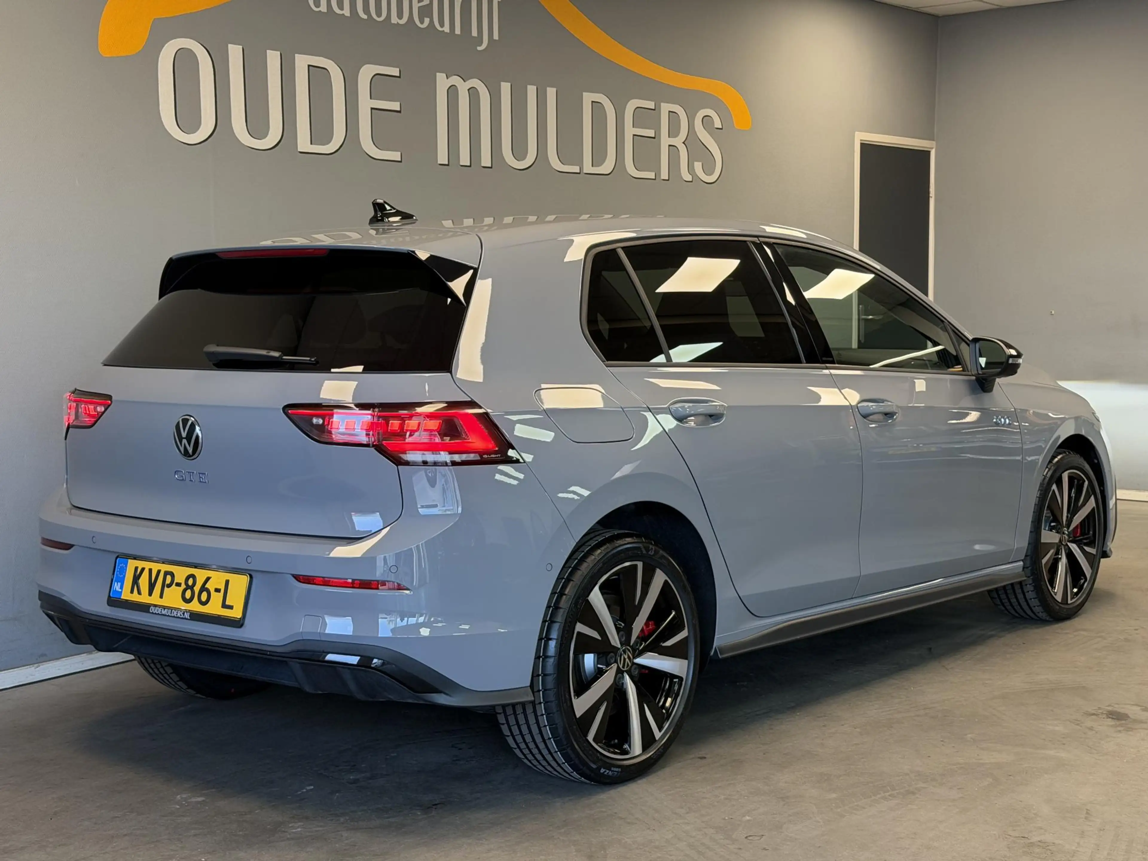 Volkswagen Golf GTE 1.5 eHybrid 272PK | Adaptive cruise | 360 | Head-u — photo 5