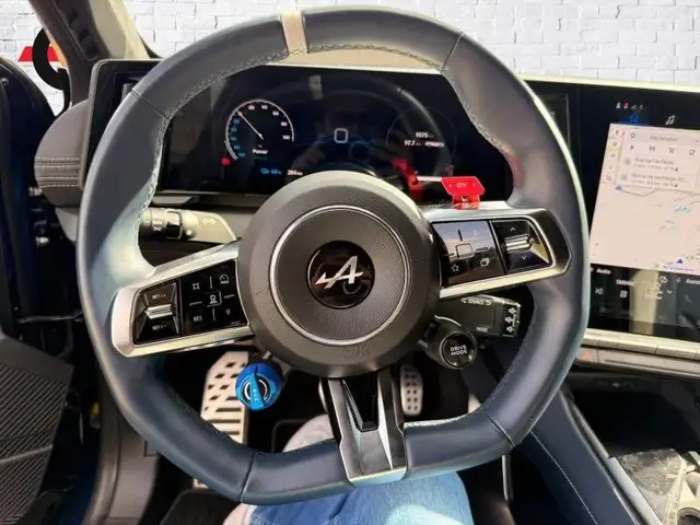 Alpine A390 view 9