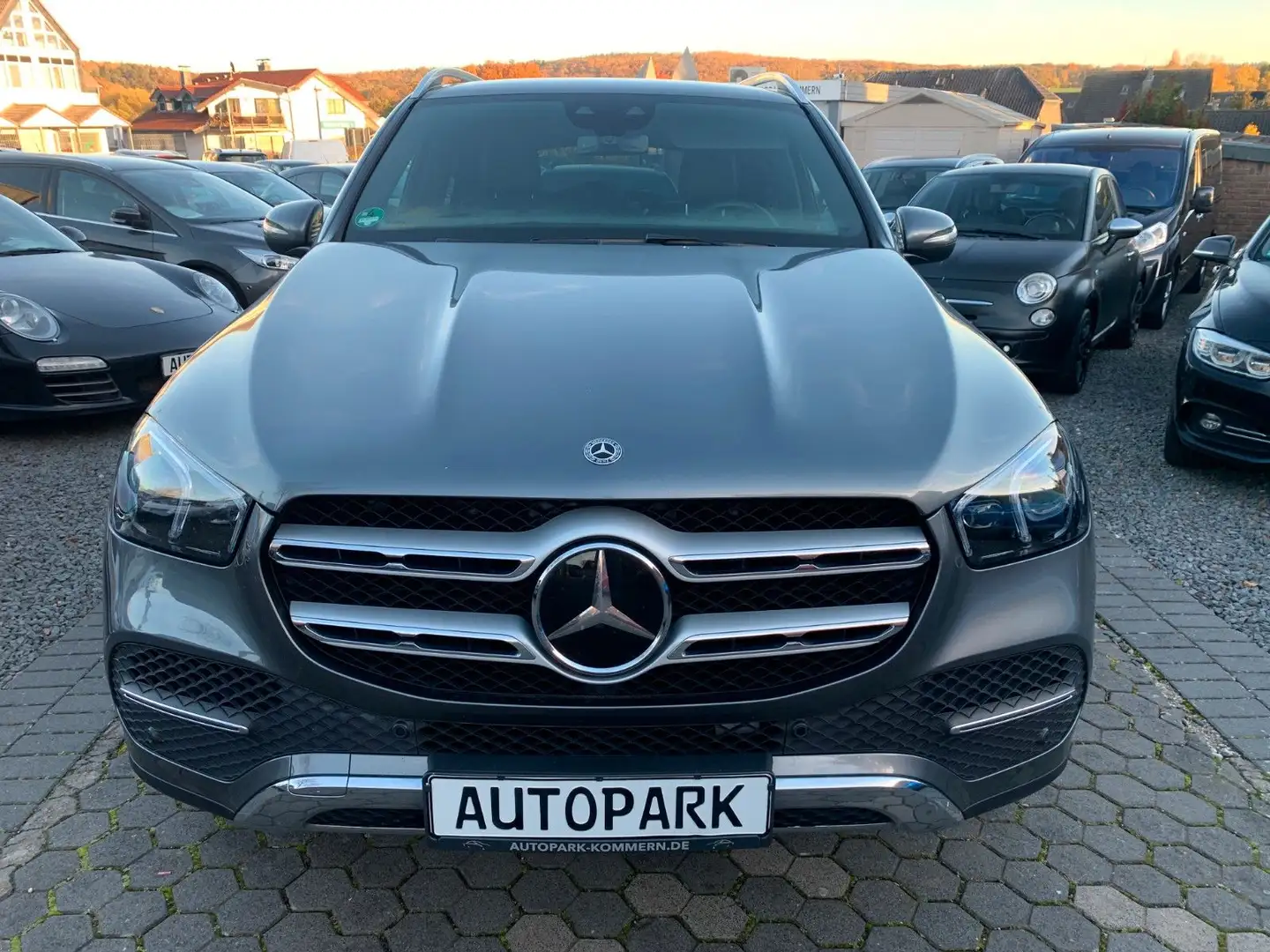 Mercedes-Benz GLE 350 +4Matic+AppleCarPlay+SzHz*MBUX Grau - 2