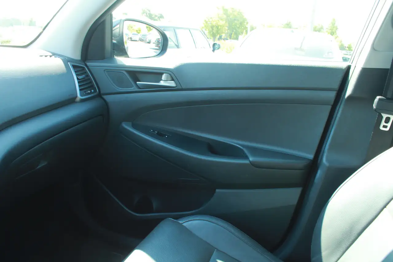 Hyundai TUCSON снимка Hyundai TUCSON
