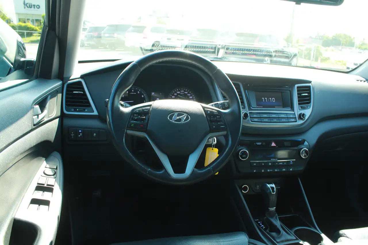 Hyundai TUCSON снимка Hyundai TUCSON