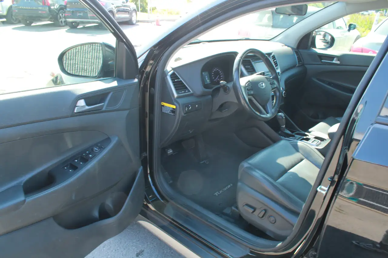Hyundai TUCSON снимка Hyundai TUCSON