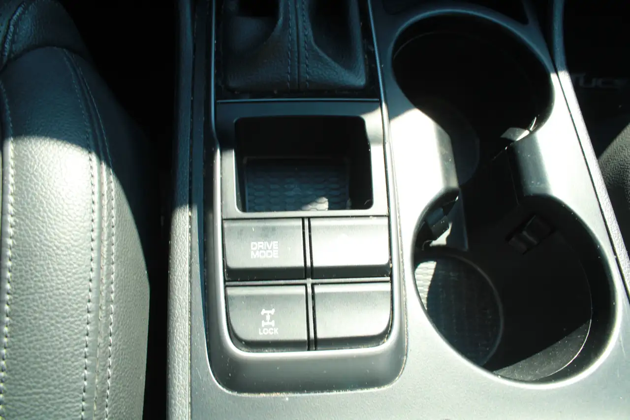 Hyundai TUCSON снимка Hyundai TUCSON