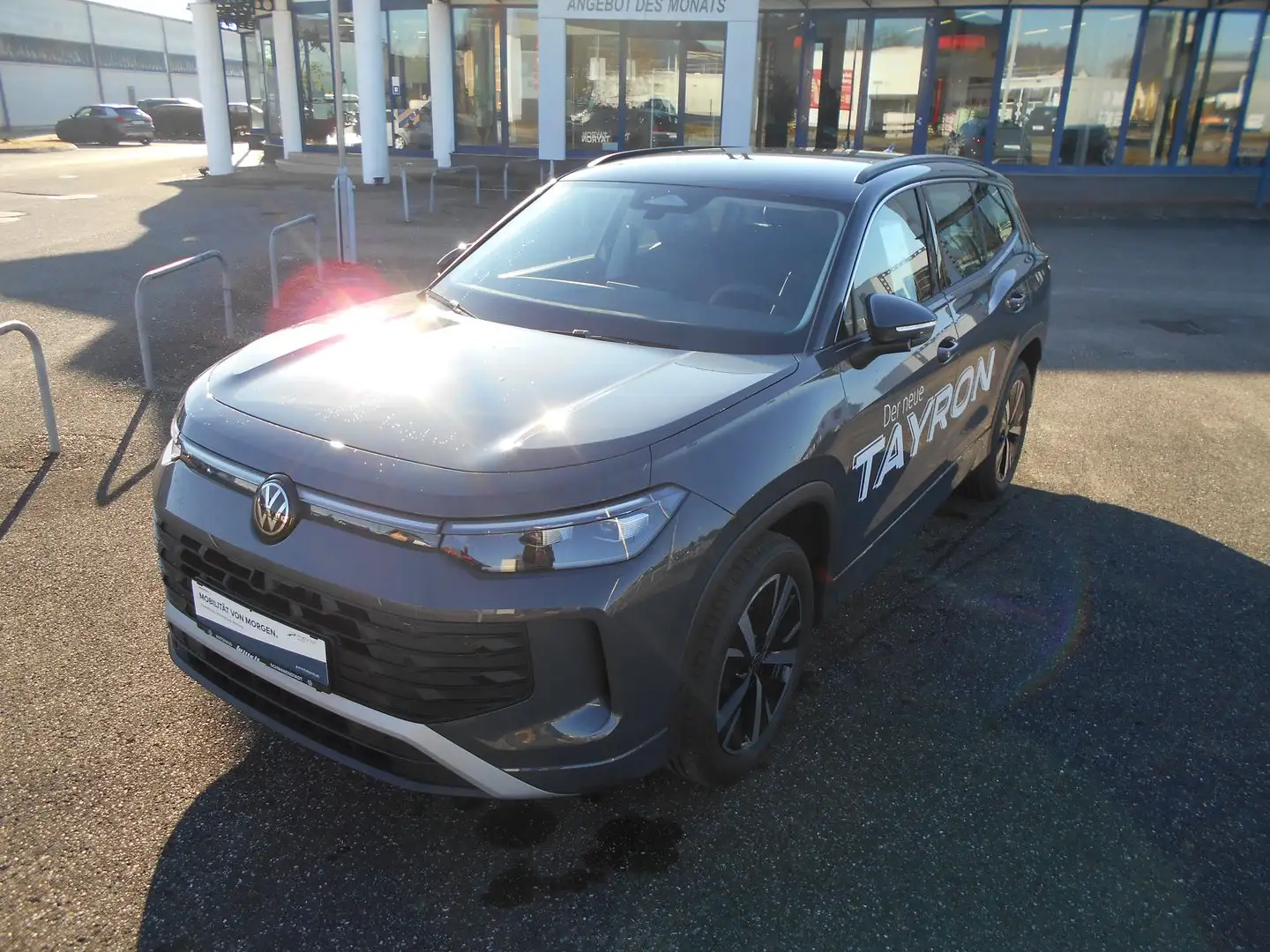 Volkswagen Tayron Life eTSI DSG Grau - 2