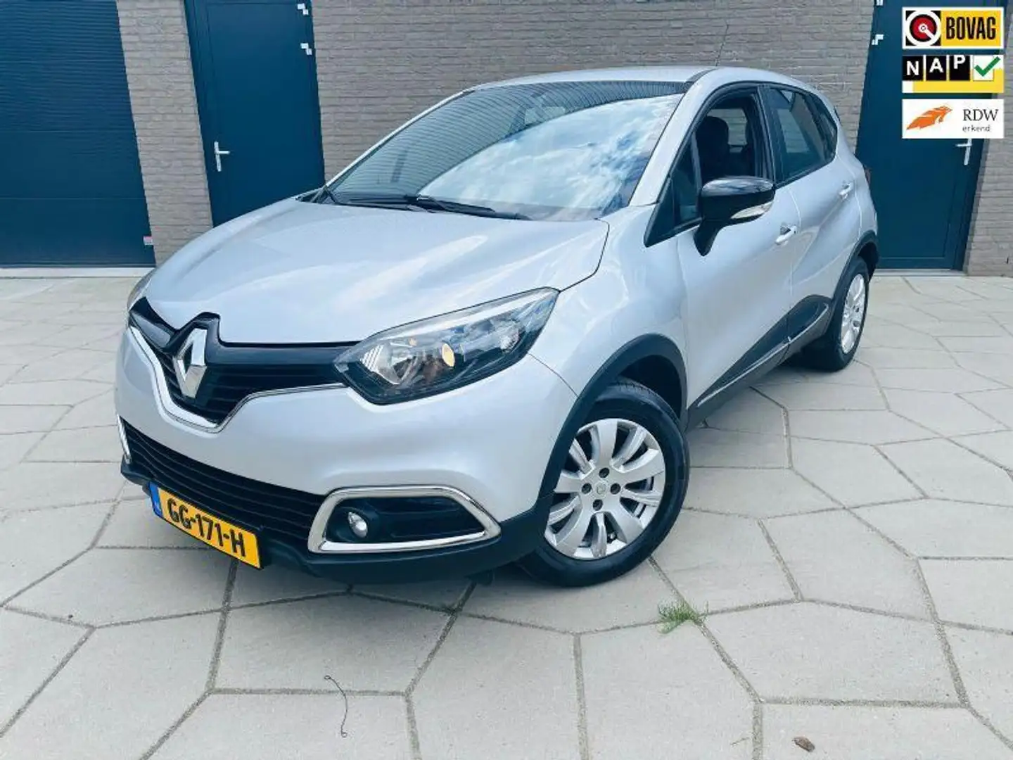Renault Captur 0.9 TCe Expression|AIRCO|HOGE Instap|Trekhaak|10 S Grijs - 1