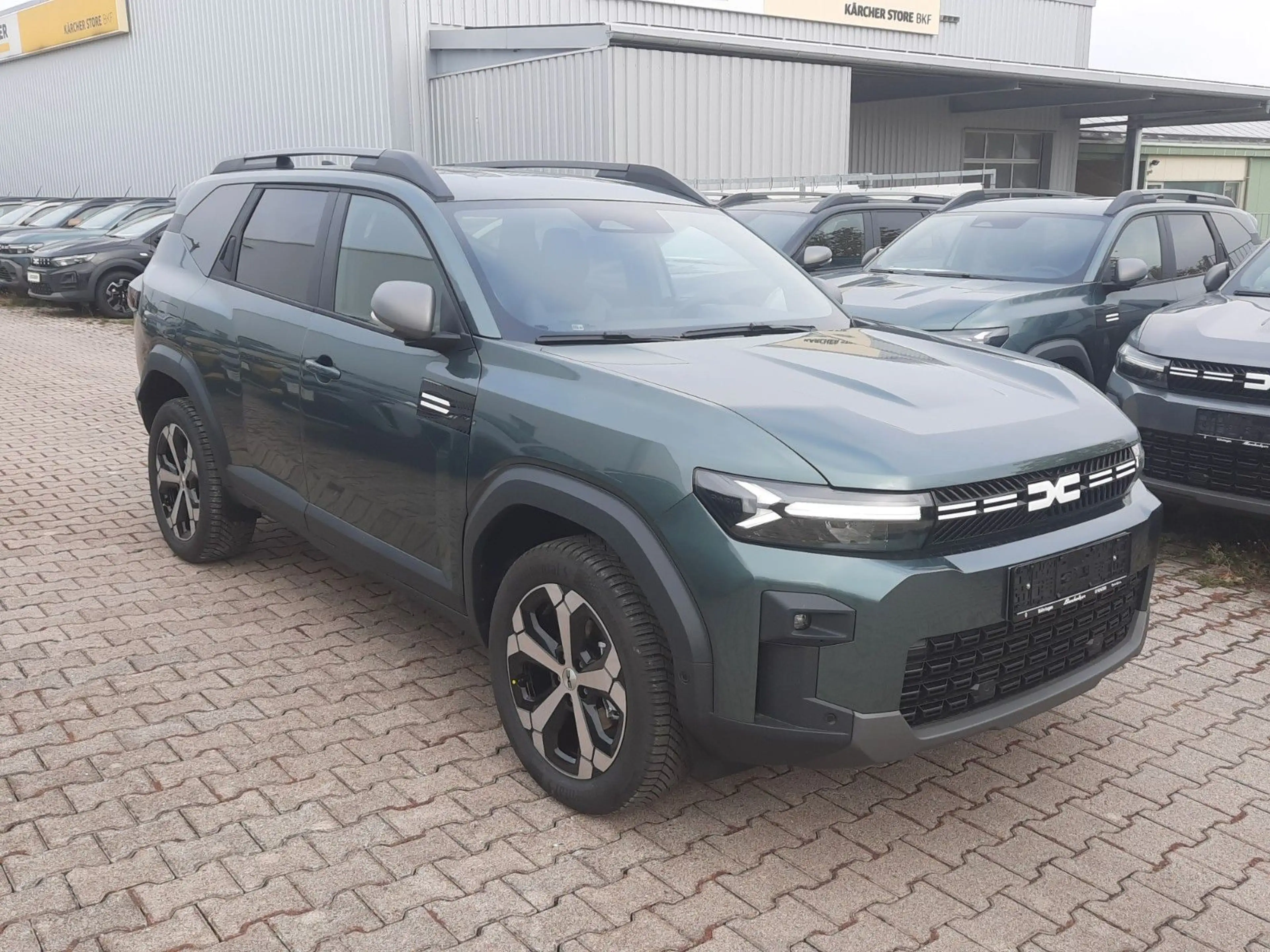 Dacia Bigster Journey Hybrid-G 150 4x4 — photo 3