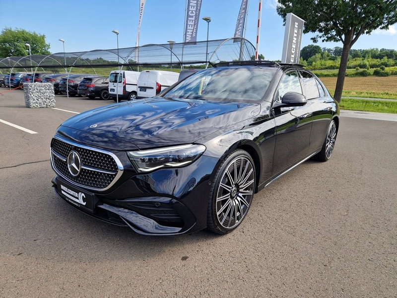Mercedes-Benz E 220 d 4Matic * AMG LINE * PREMIUM PLUS * 21" RÄDER — photo 8