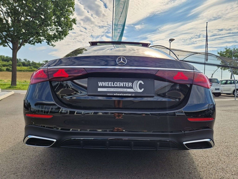 Mercedes-Benz E 220 d 4Matic * AMG LINE * PREMIUM PLUS * 21" RÄDER — photo 12