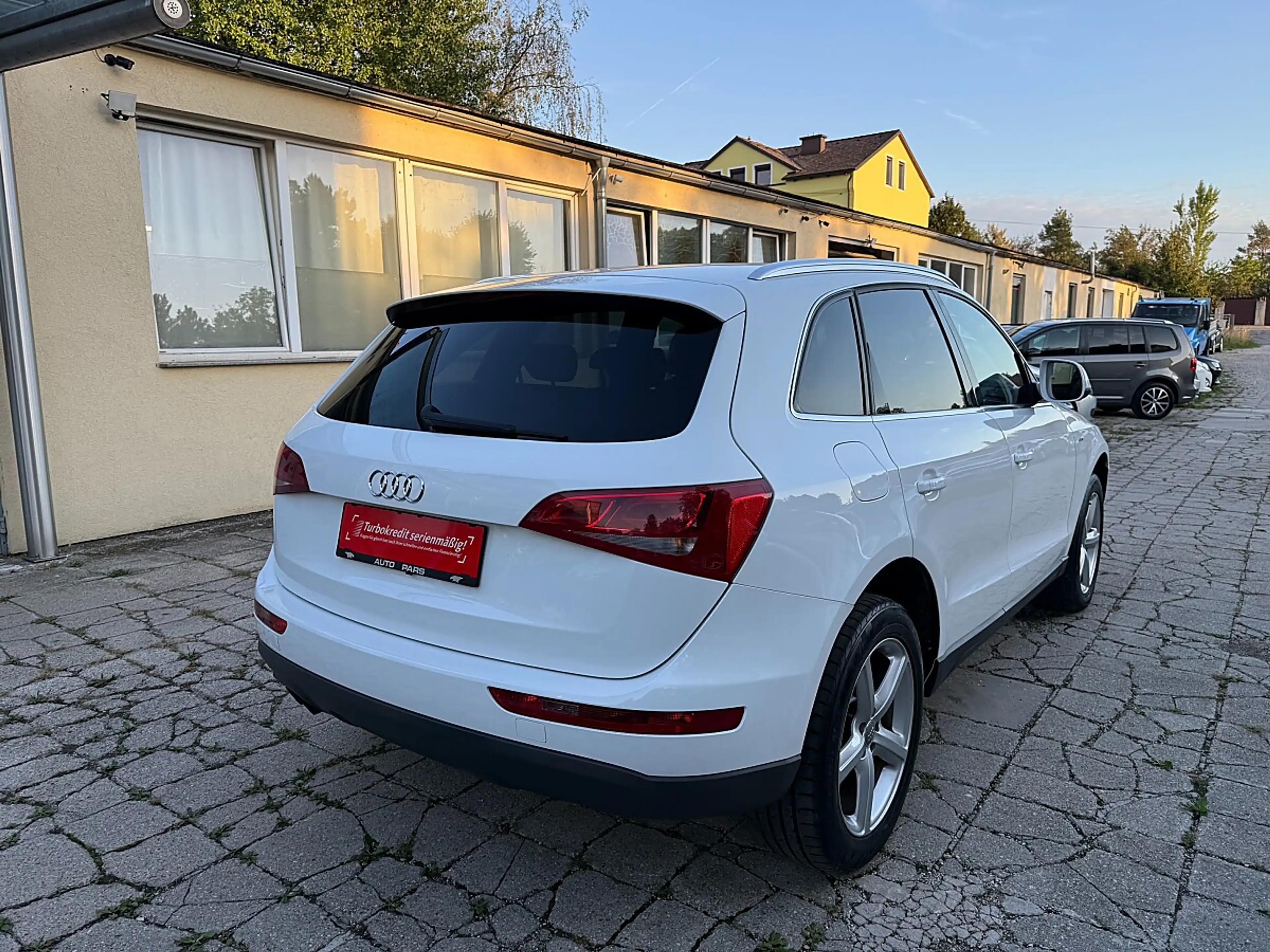 Audi Q5 2,0 TDI quattro SLine-1.BESITZ-LEDER-1/3 ZINSFR... — photo 6