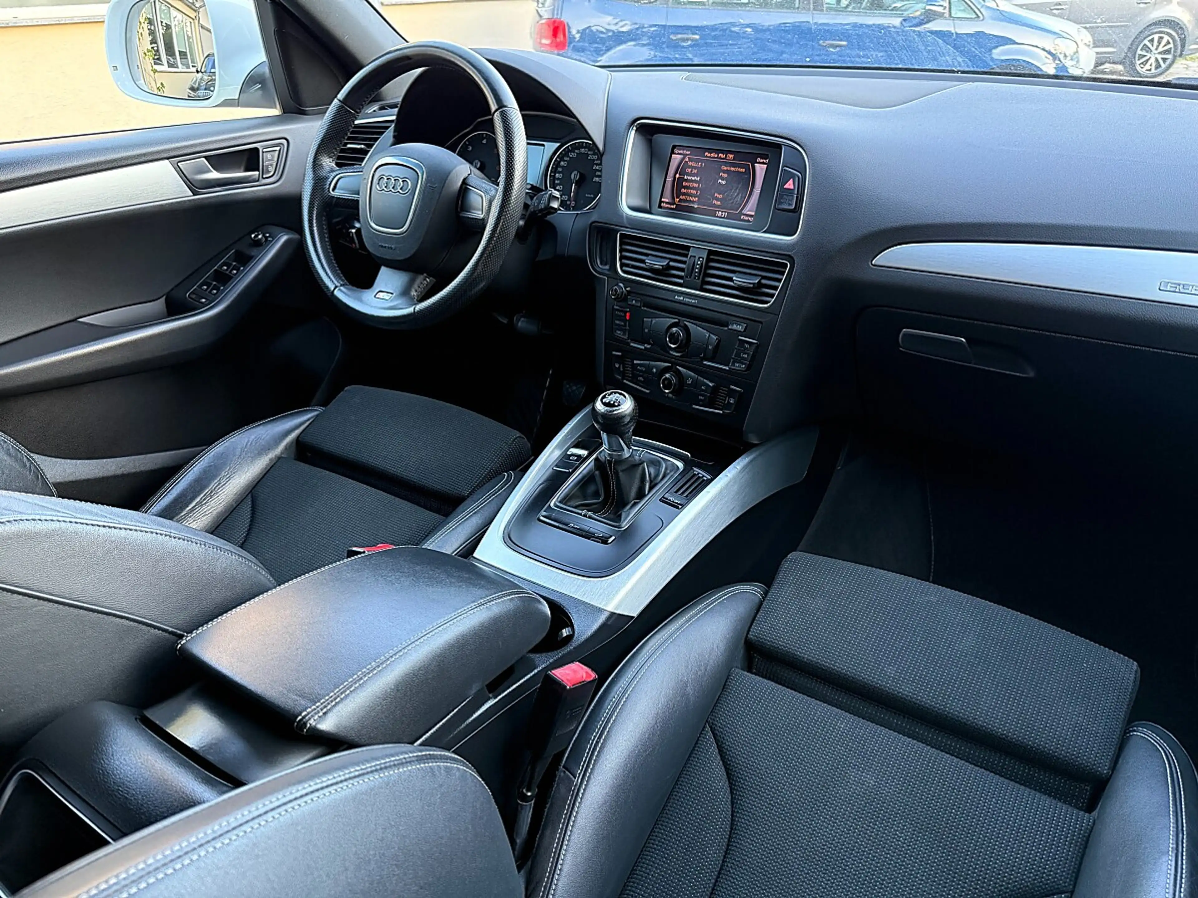 Audi Q5 2,0 TDI quattro SLine-1.BESITZ-LEDER-1/3 ZINSFR... — photo 14