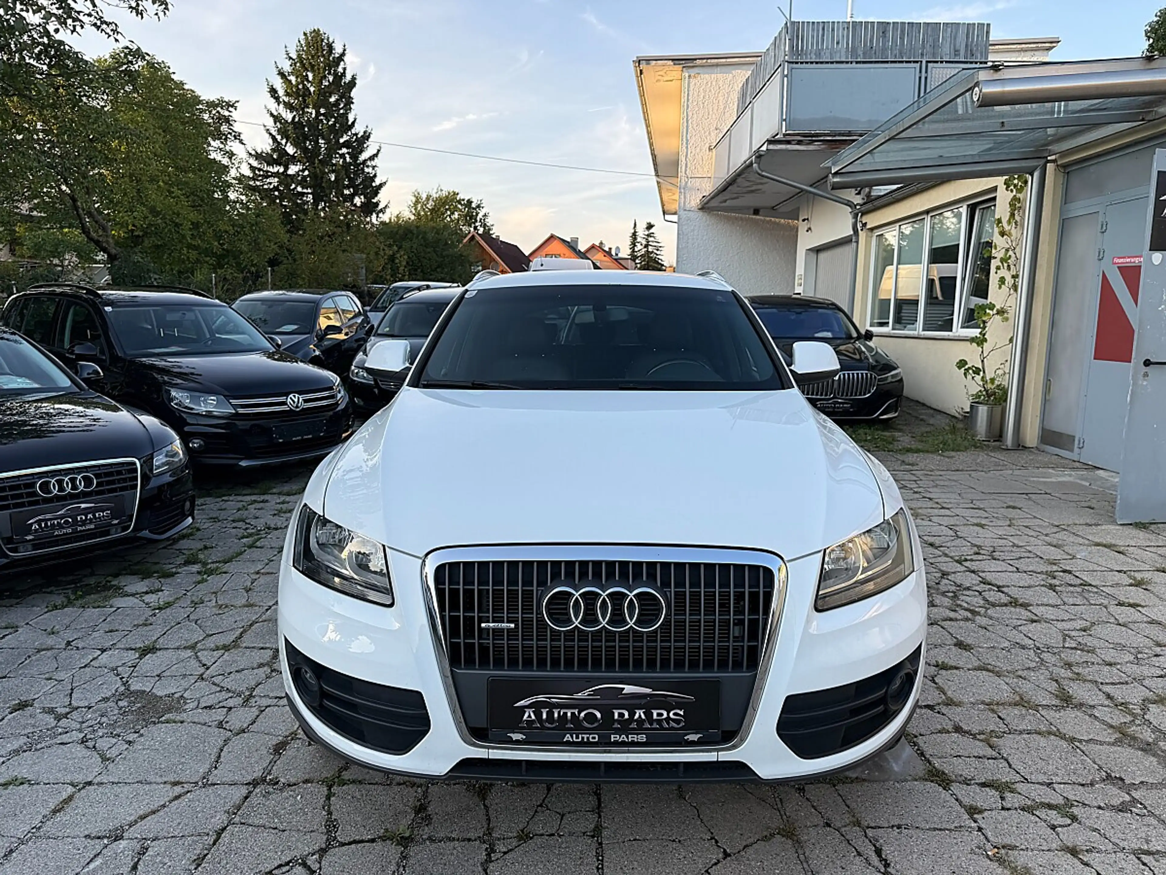 Audi Q5 2,0 TDI quattro SLine-1.BESITZ-LEDER-1/3 ZINSFR... — photo 2