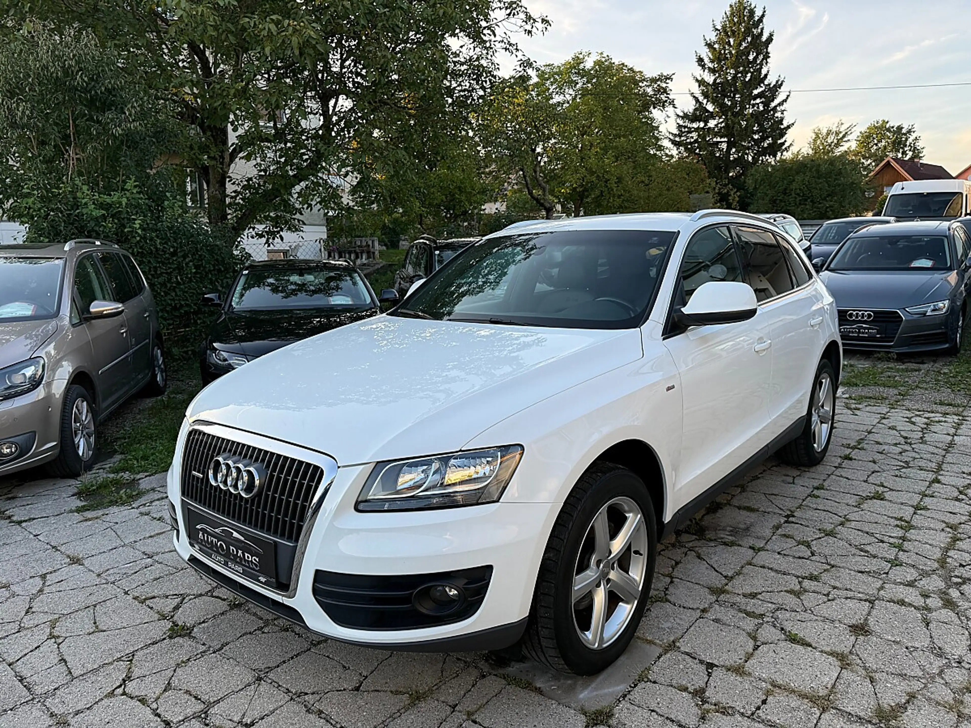 Audi Q5 2,0 TDI quattro SLine-1.BESITZ-LEDER-1/3 ZINSFR...