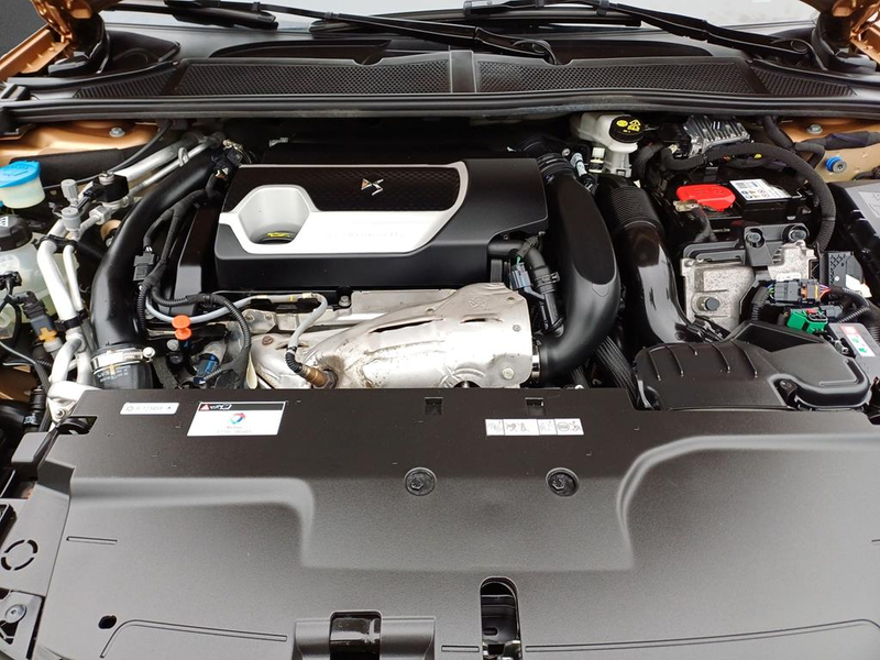 DS Automobiles DS 4 BASTILLE+ E-TENSE — photo 5