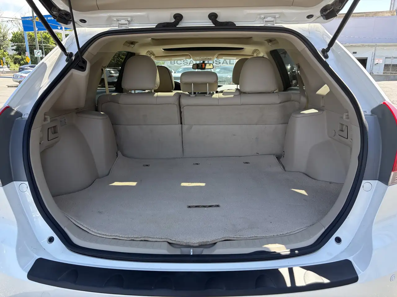 Toyota Venza снимка Toyota Venza