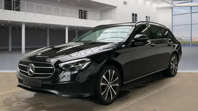 Mercedes-Benz E 300 de ALLRAD AHK*Kamera*lED*Navi*DAB*18*1Hand