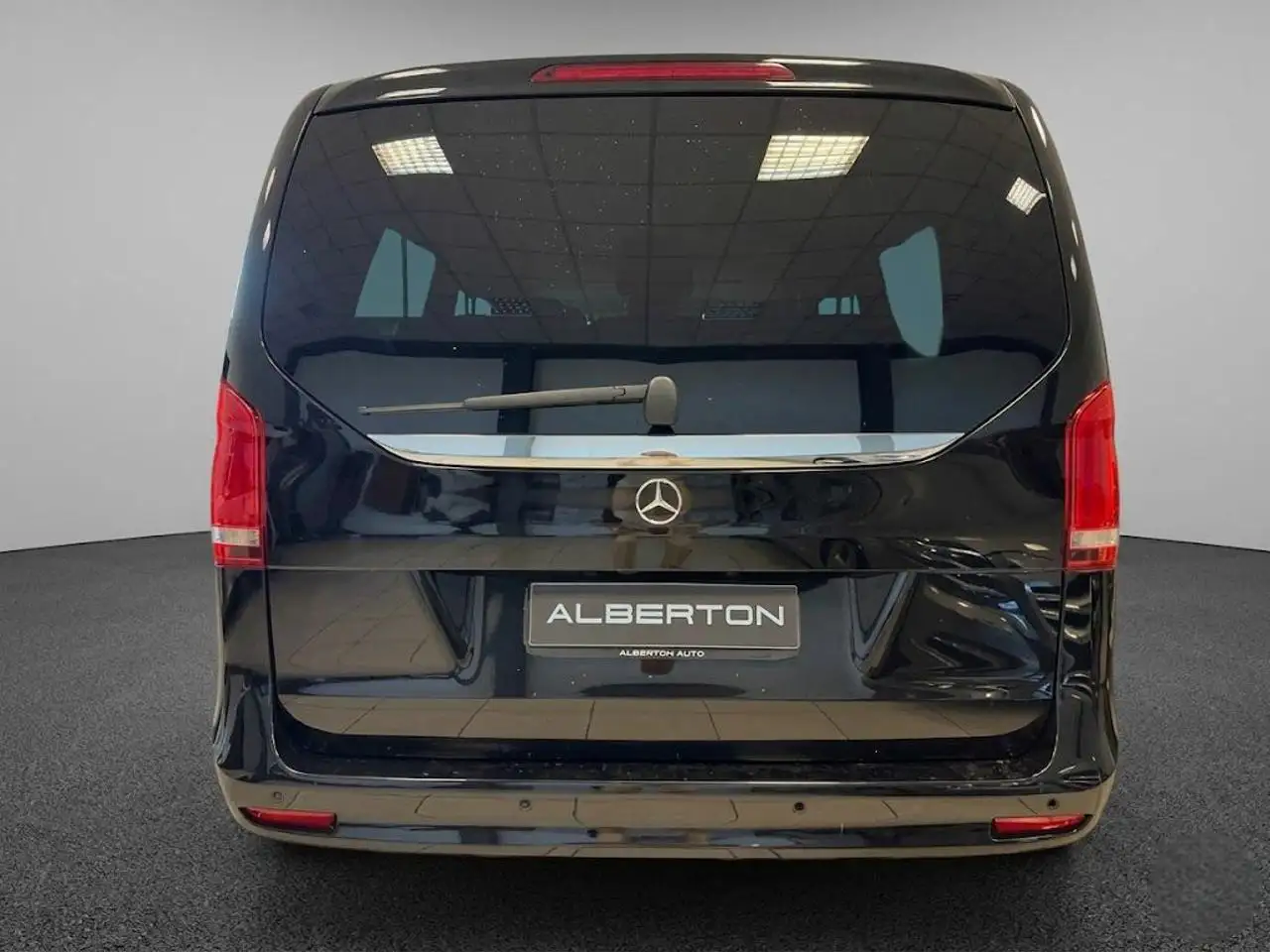 Mercedes-Benz V 300 d Automatic 4Matic Premium Extralong 8 Posti N1 14