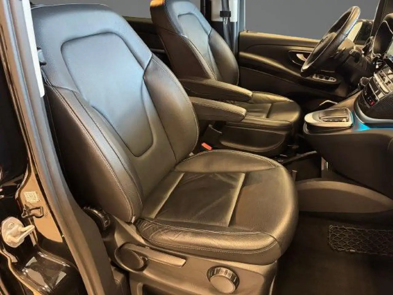 Mercedes-Benz V 300 d Automatic 4Matic Premium Extralong 8 Posti N1 11