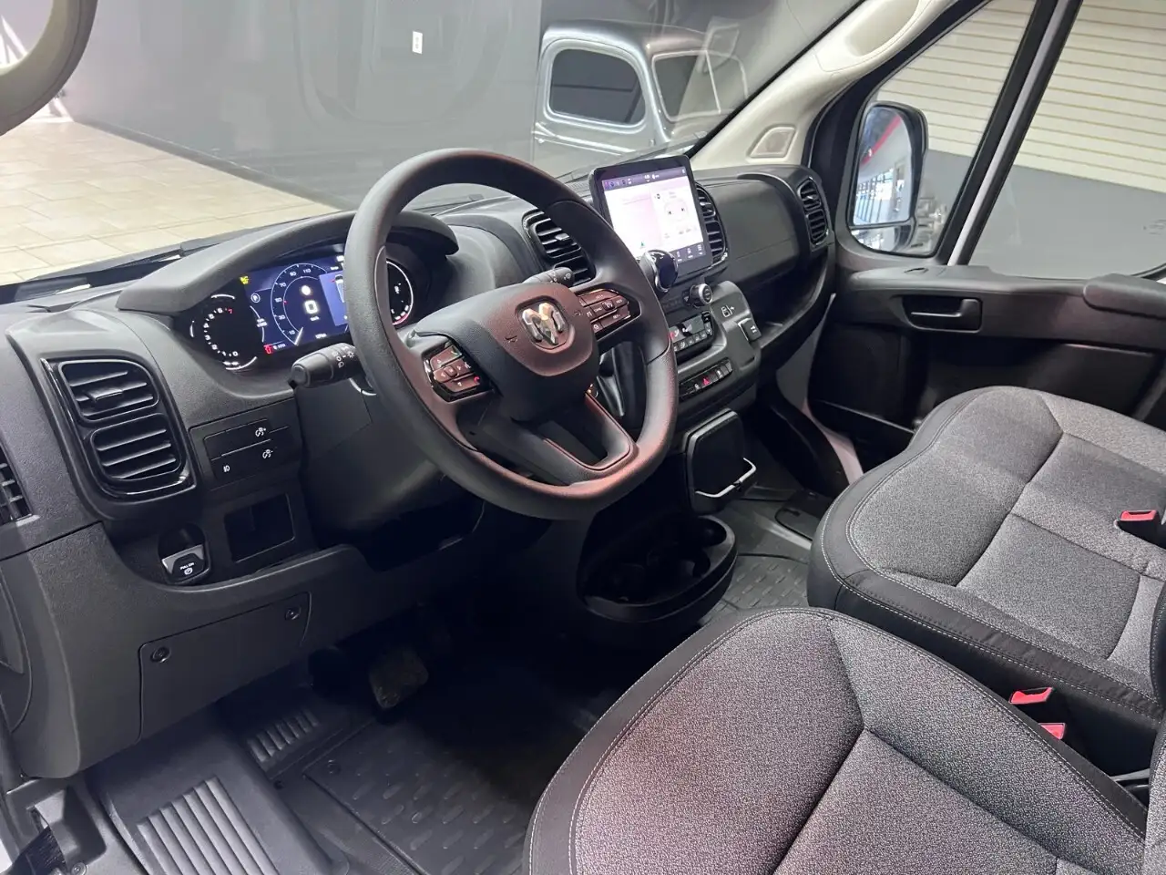 RAM Promaster снимка RAM Promaster