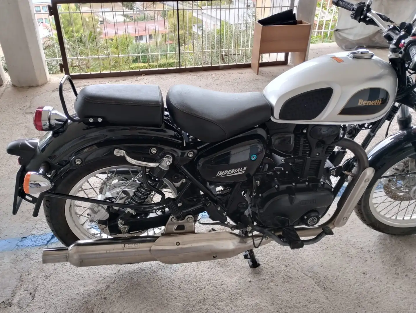 Benelli Imperiale Imperiale 400 Gri - 1