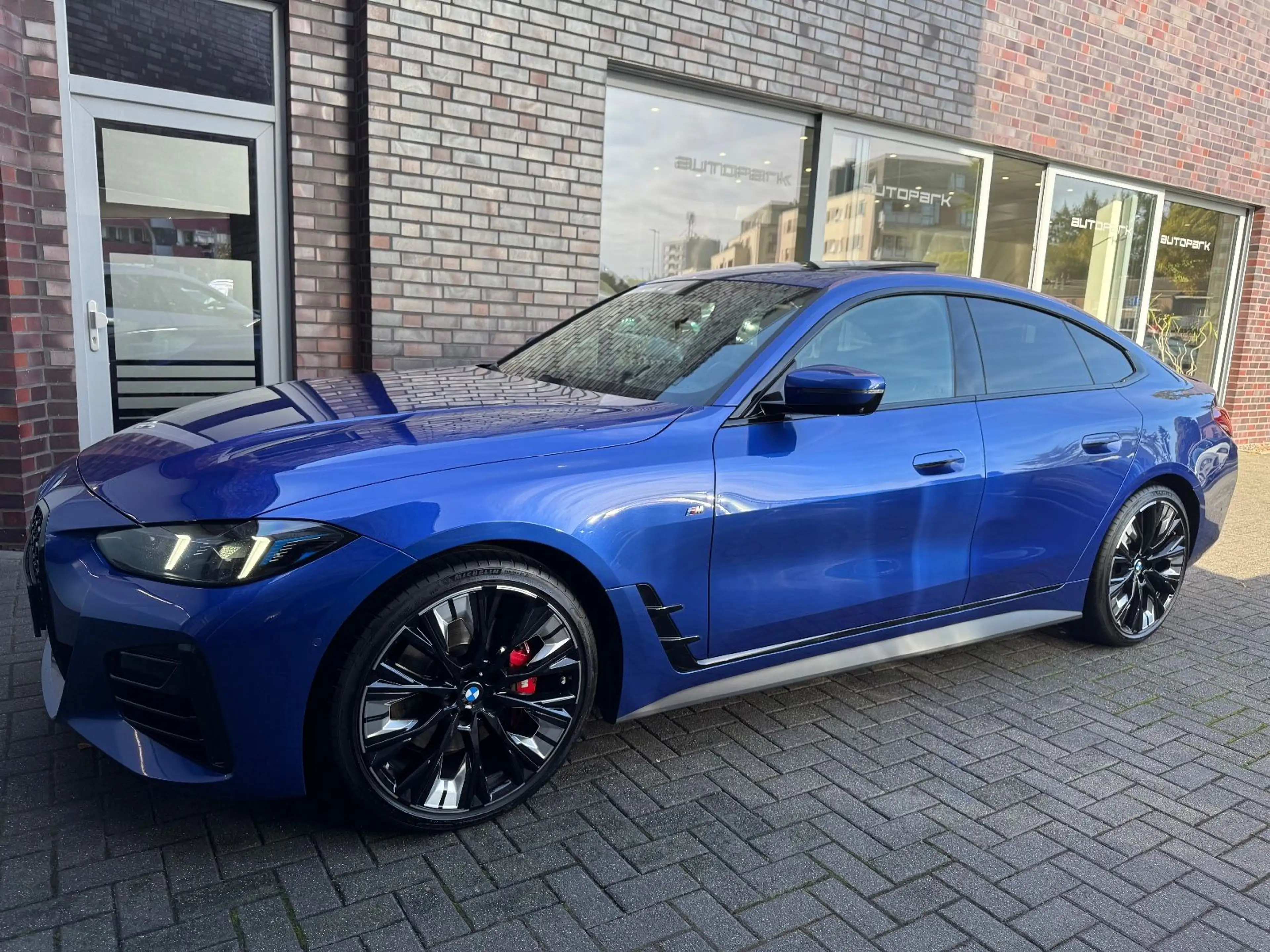 BMW 420 420d xDr Gran Coupe M SPORT PRO GSD AHK HUD 360 — photo 10