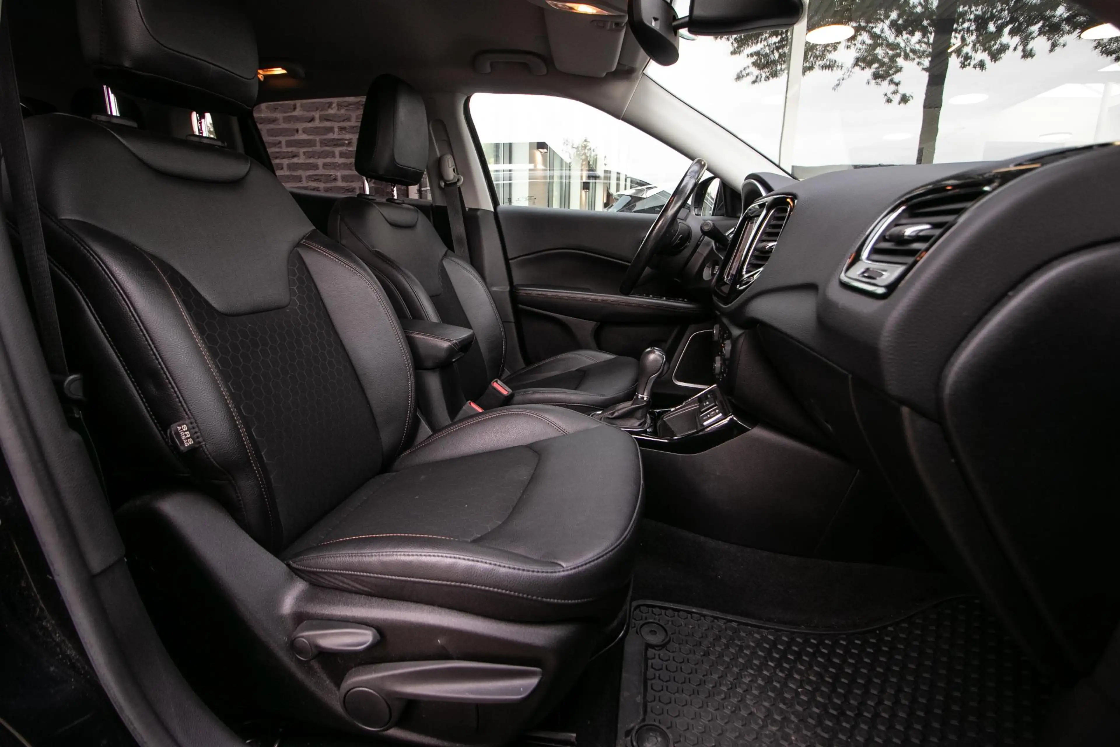 Jeep Compass 1.3T Limited | Cruise | Clima | Camera | — photo 5