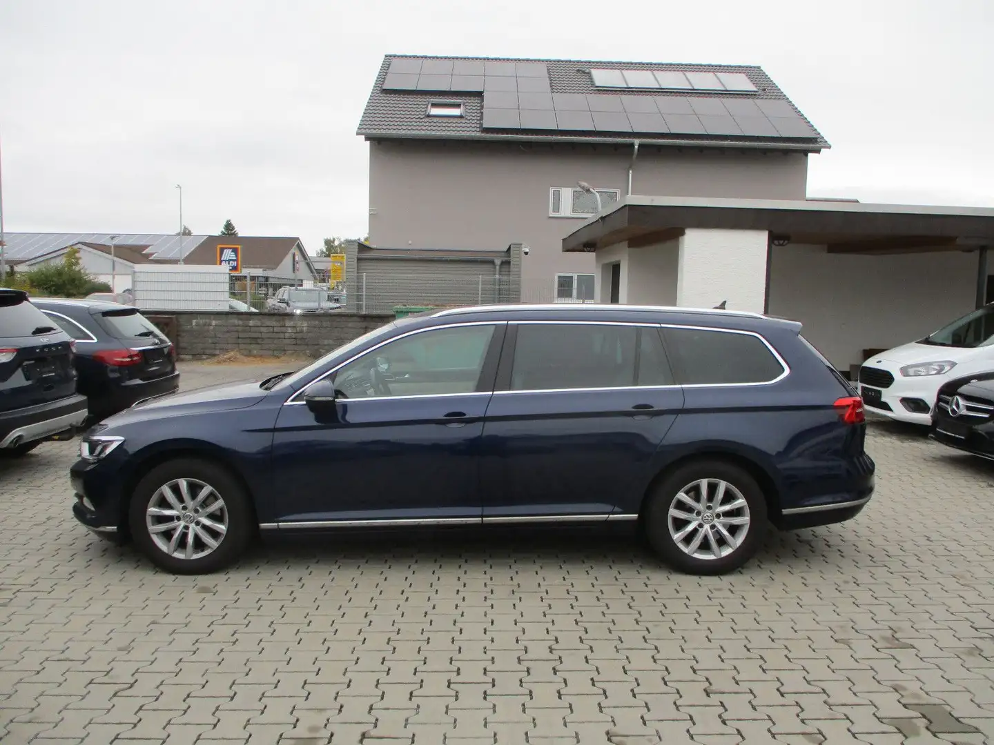 Volkswagen Passat Variant Passat 1.4 TSI DSG Highli NAVI LEDER ACC PDC LED Azul - 1
