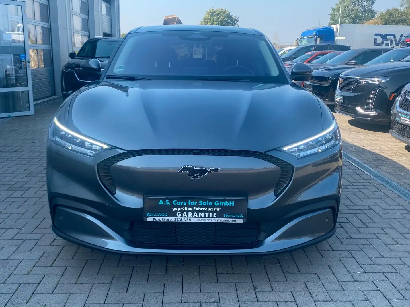 Ford Mustang Mach-E TechPaket II*Navi*Leder*Pano*B&O Grau - 2
