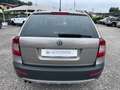 Skoda Octavia Octavia Wagon 2.0 tdi cr Scout 4x4 dsg Gris - thumbnail 5