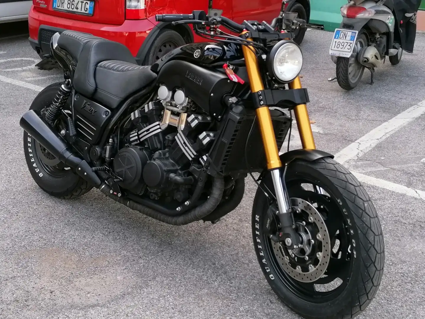 Yamaha Vmax Nero - 1