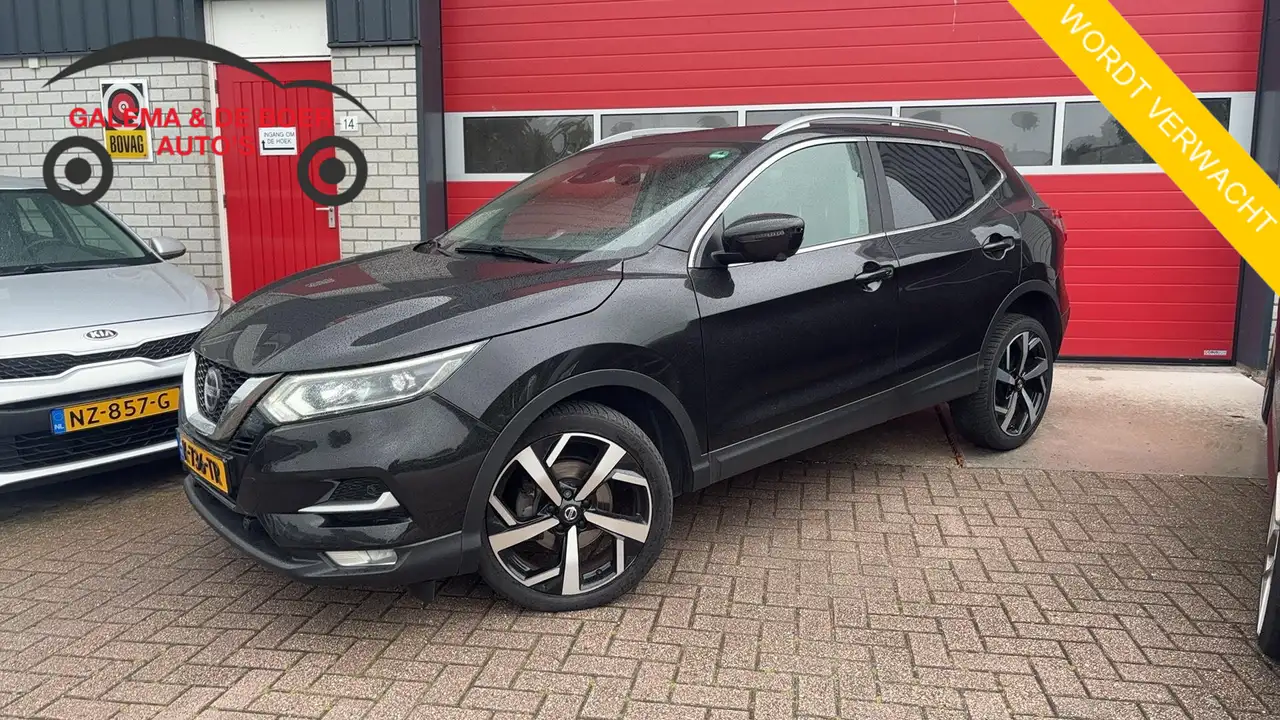 Nissan Qashqai 1.3 DIG-T Premium Edition FULL LED / LEDER / STOEL